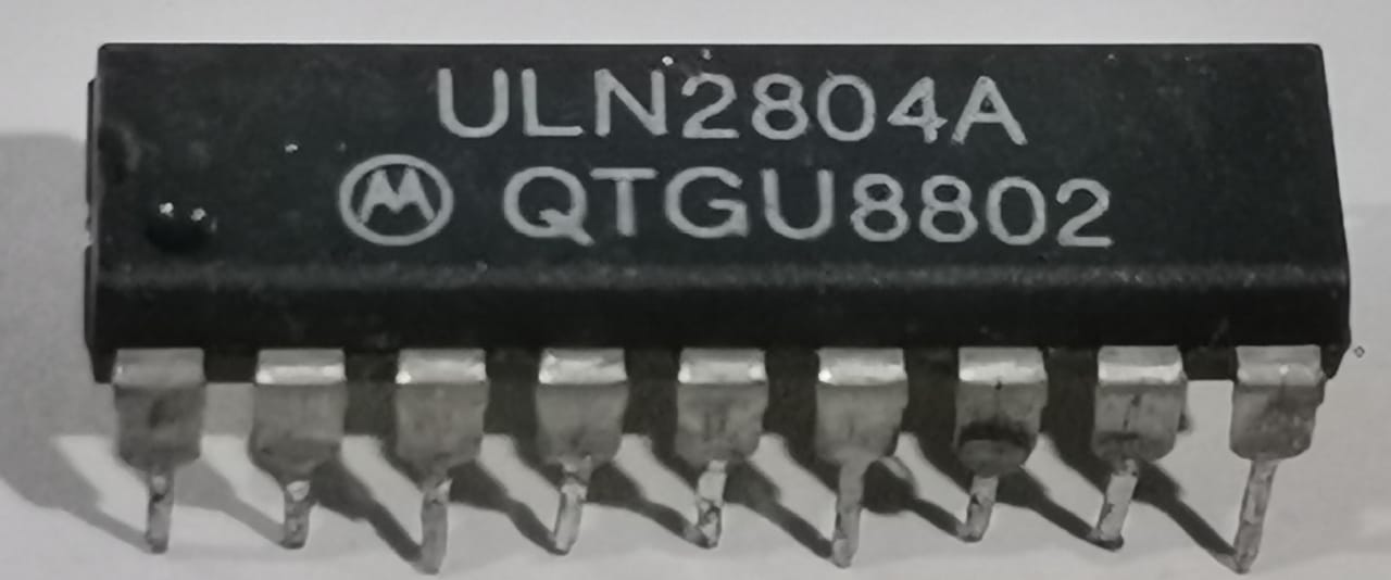 ULAN2804A IC